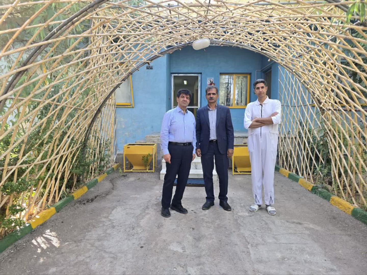 بازدید از واحد جوجه‌کشی کرمان